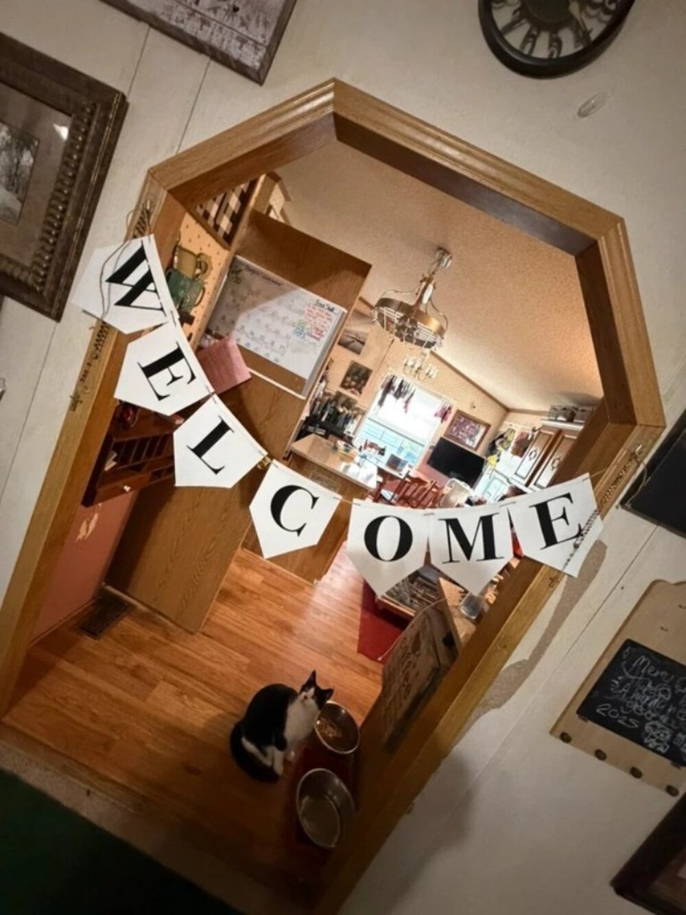 Wedding Welcome Banner Party Garland - White and Black